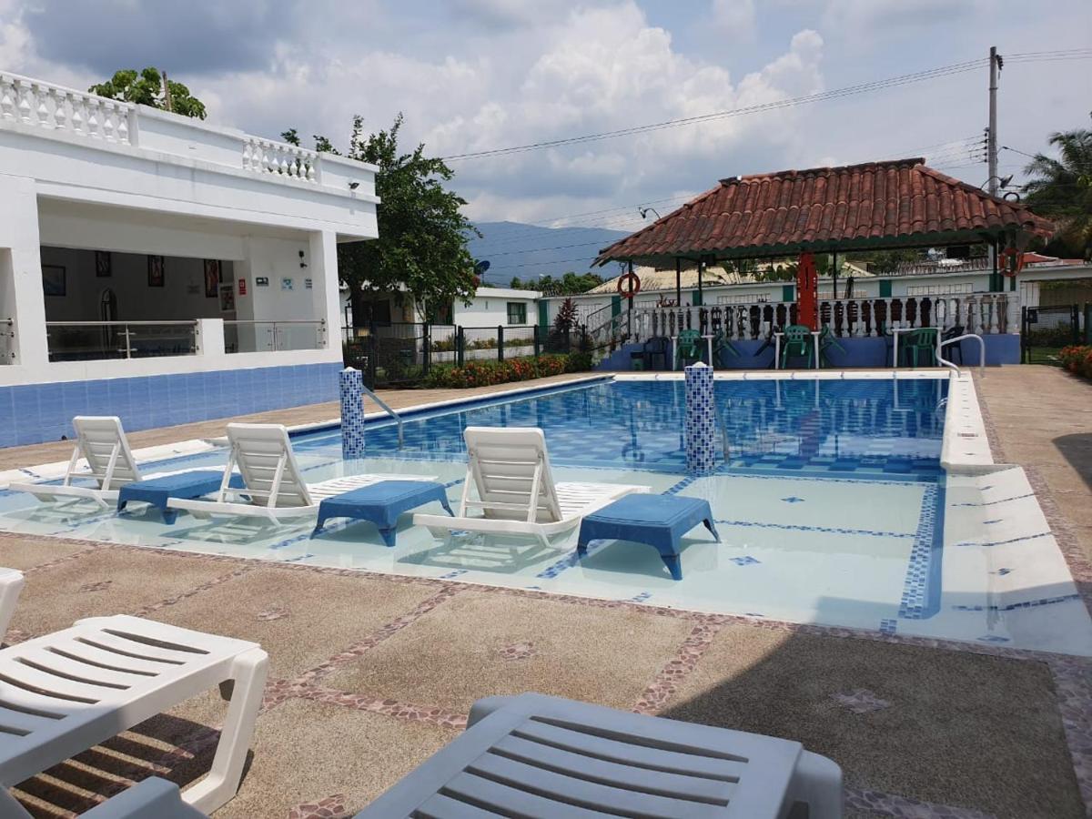 Hotel Maratea Melgar Exterior foto